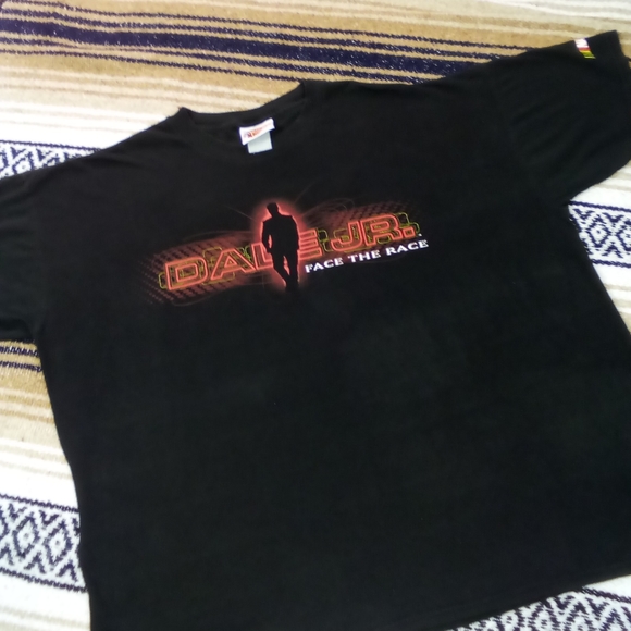 DALE JR GRAPHIC NASCAR TEE VINTAGE - Picture 4 of 11